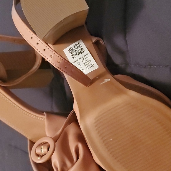 ASOS Platform Sandals - Picture 2 of 2